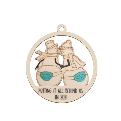 Wooden Christmas Tree with Hanging Decorations – Festive Holiday Ornament